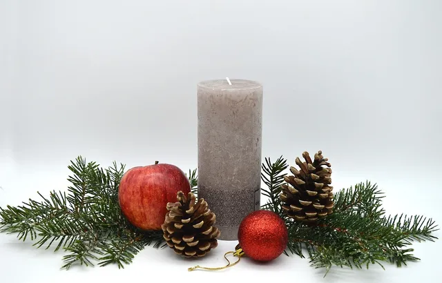 Warm Apple Pie Holiday Candles